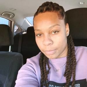 Meet your Posher, Chanel